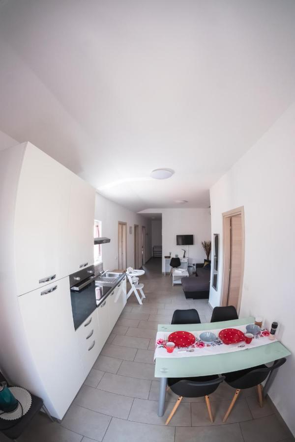 Apartments Time For Sea Koper Eksteriør bilde
